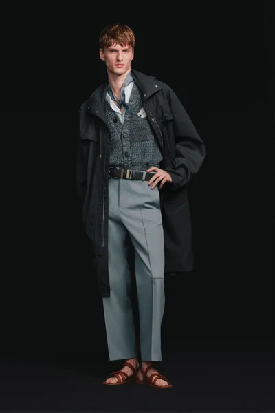 Look 19